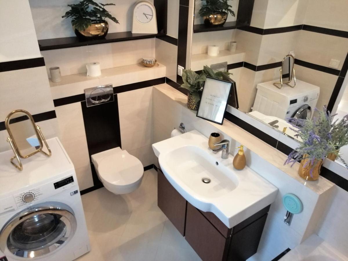 Orange Water Apartment غدانسك المظهر الخارجي الصورة