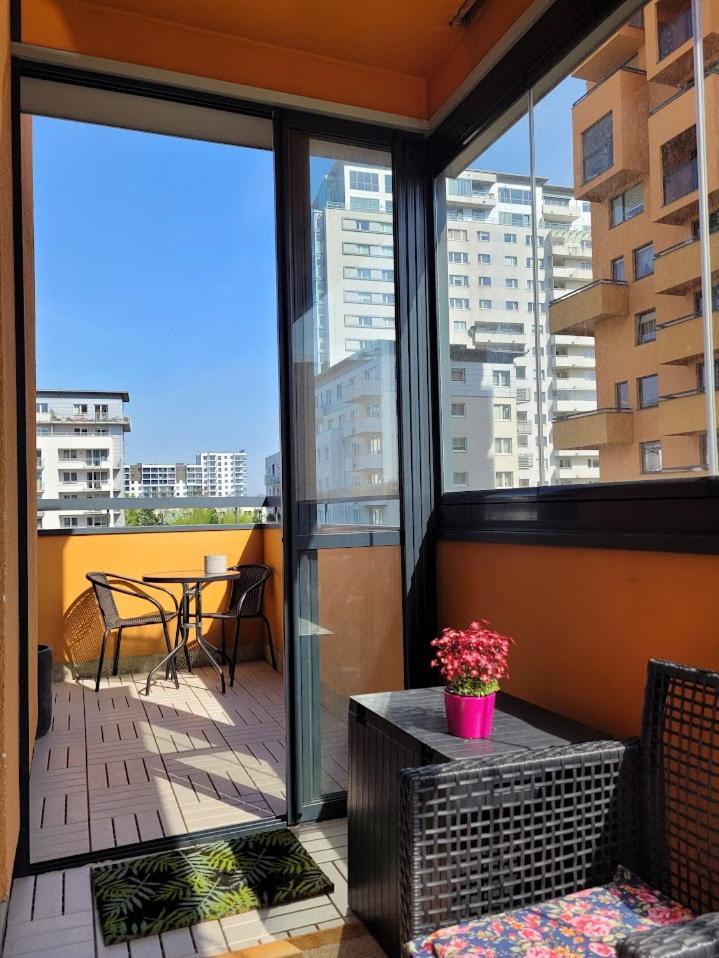 Orange Water Apartment غدانسك المظهر الخارجي الصورة
